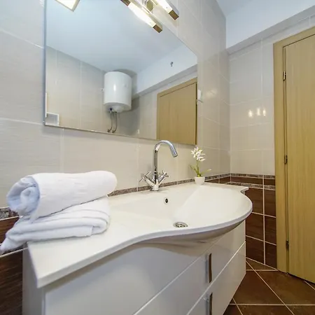 Luxury Petrica 아파트 *